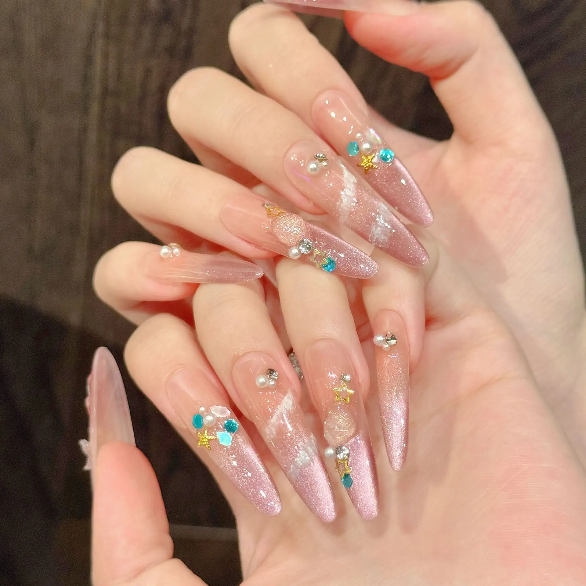 10枚入り ピンク ハンドメイド つけ爪セット オーシャンパール ラインストーン ロングアーモンド フェイクネイル アート データチャブル キャッツアイ チップ 付け爪