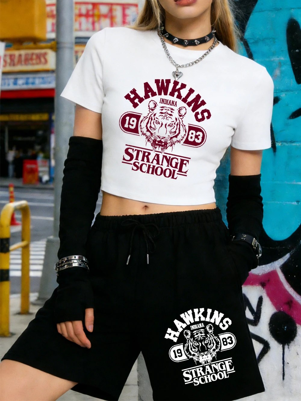 

Summer Hawkins Strange School 1983 Print Crop T-Shirts Shorts Woman Two Pieces Set Knee Length Pants Slim High Elastic Soft Tops