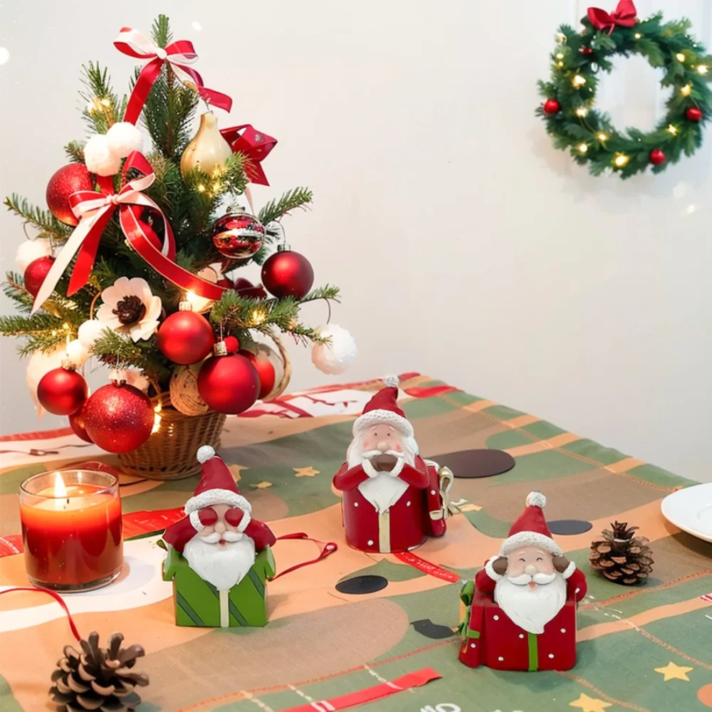 

3pcs/set Mini Santa Claus Ornaments Cute Cartoon Santa Claus Resin Statue Creative Delicate Red Santa Claus Doll Party