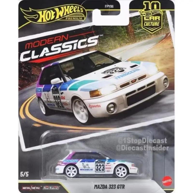 Hot Wheels FPY86 Modern Classics, Set de Autos de Metal a Escala 1:64 con Base Metálica, Modelos Ferrari y Porsche, Neumáticos de Goma Real Riders