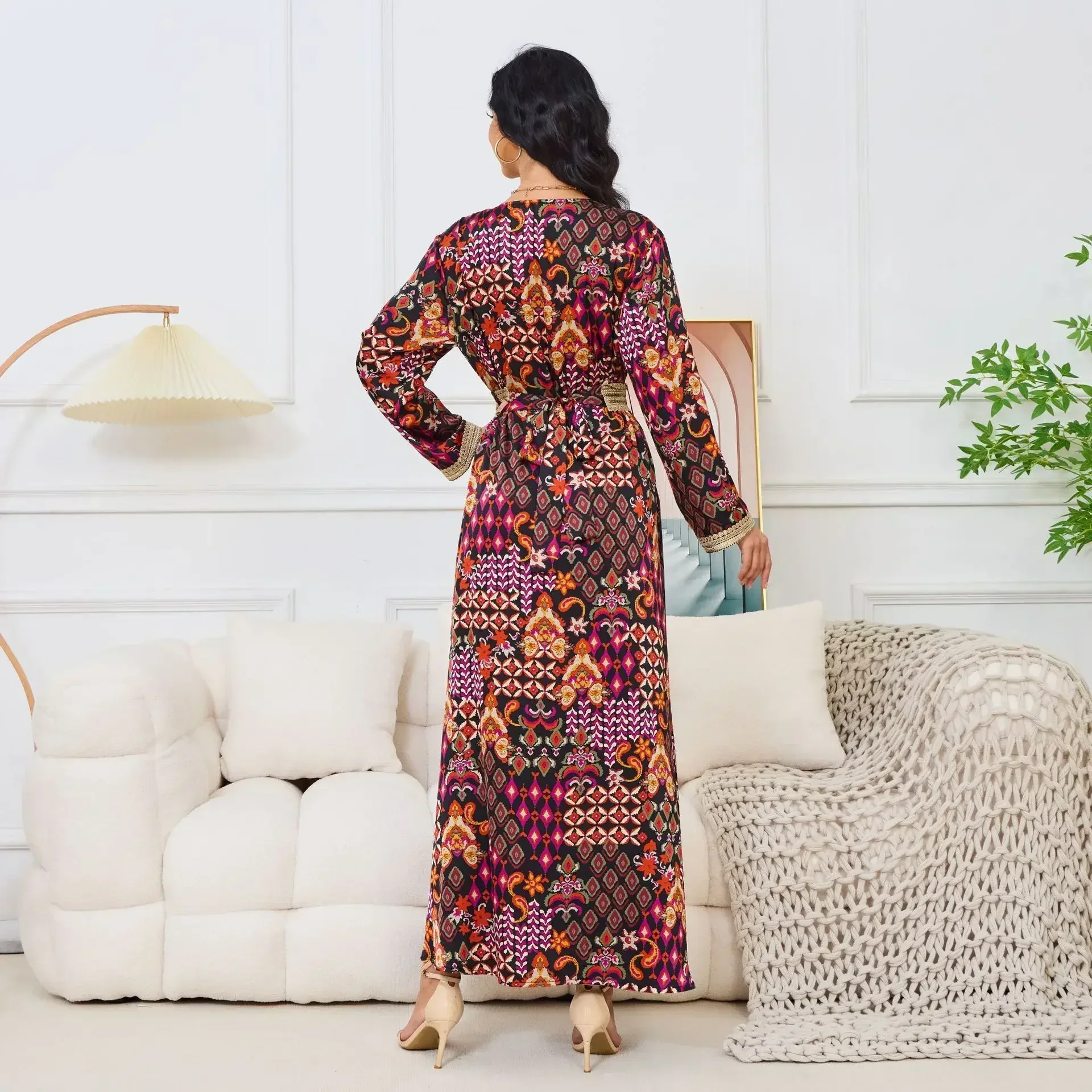 Fashion Elegant Maxi Dress V-neck Printed Abayas for Women Arabia Retro Chic Long Sleeve Dubai Abayas Clothes for Muslim Women