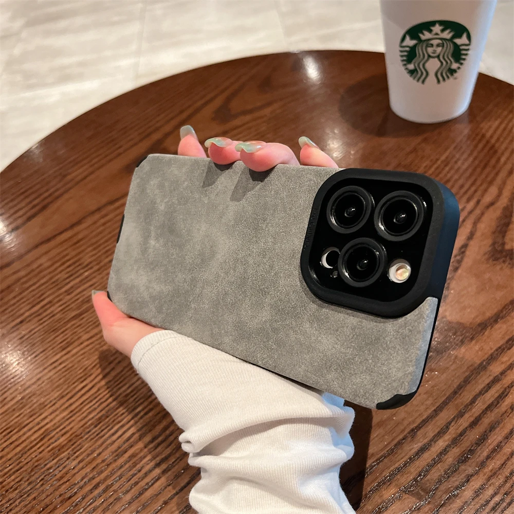 2024 Luxe Suède Travis Scot Leder Zachte Siliconen Telefoonhoesje voor iPhone 13 12 11 14 15 Pro MAX 16 17 Pro Max Anti-vacht Beschermhoes