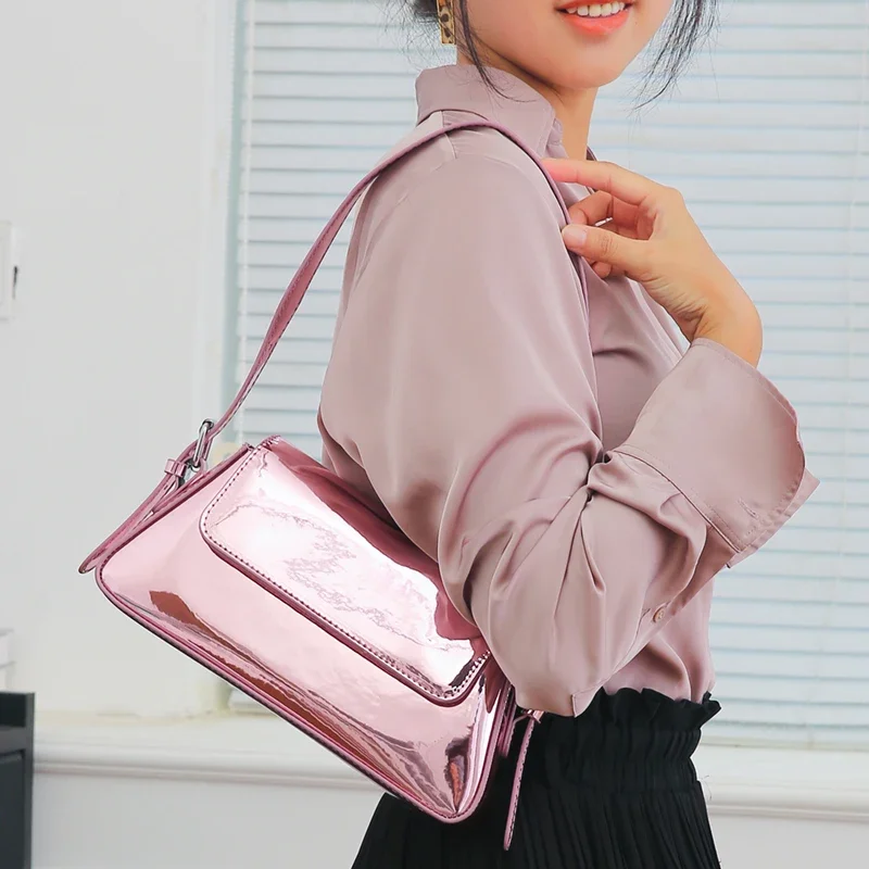 Ladies Bags on Sale 2024 High Quality Pu Leather Fashion New Solid Baguette  Shoulder Messenger Bags Advanced and Versatile