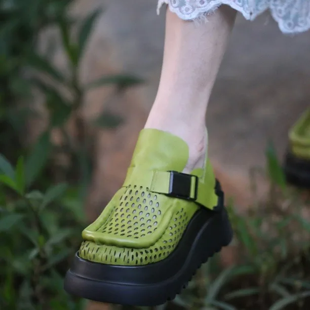 

Birkuir Retro Hollow Out Wedges Shoes For Women Flat Platform Buckle Thick Heel Luxury Genuine Leather Casual Wedges Shoes