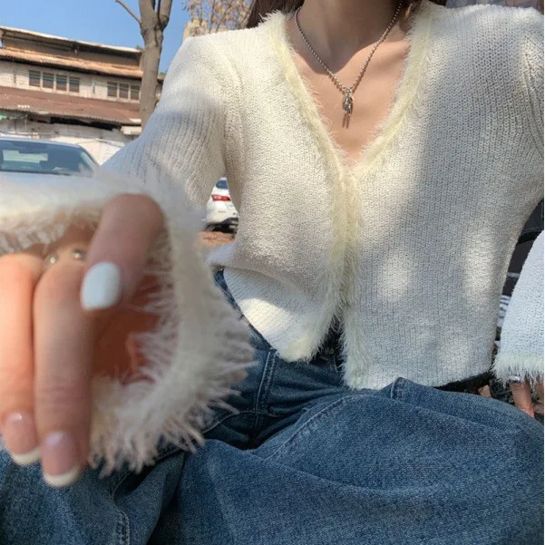 2023 Autumn New Style Pure Desire Soft Sticky Neck Short Inner Mink Knitted Sweater Open Top Outer Women