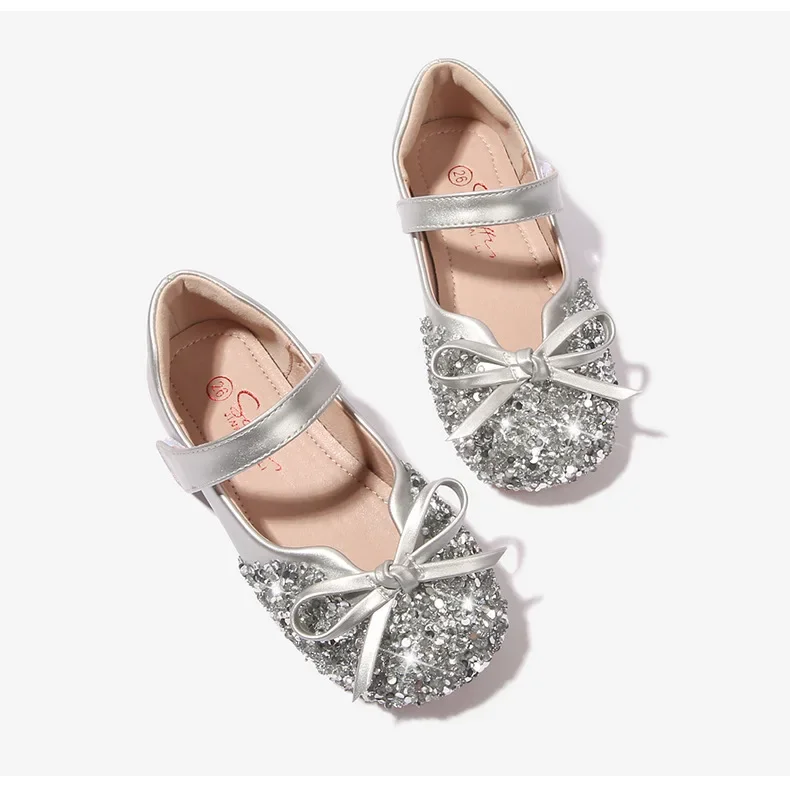 Bowknot 공주 크리스탈 신발 2025 새로운 여자 싱글 신발 반짝 이는 라인 석 신발 플랫 단독 성능 우아한 파티 신발