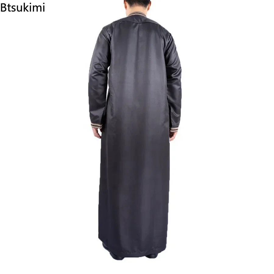 Nowy 2025 Abaya Islam mężczyźni szata sukienki muzułmańskie Djellaba Homme moda koszule w jednolitym kolorze arabska sukienka etniczna odzież męska