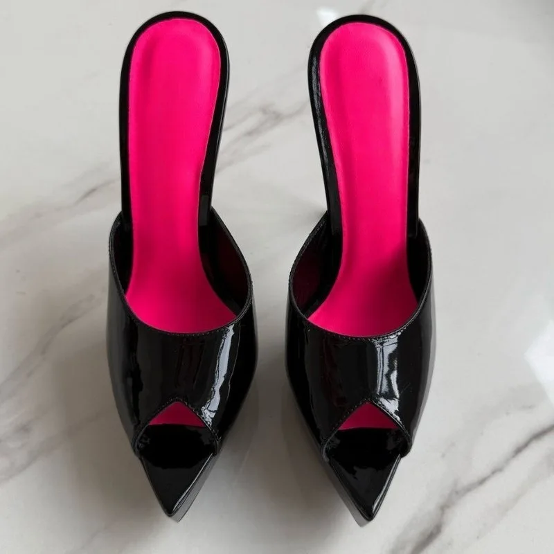 

2026 New Women's Pointed Sandals European And American Light Luxury Color Blocked Slim Heels Fashion Banquet High Heels