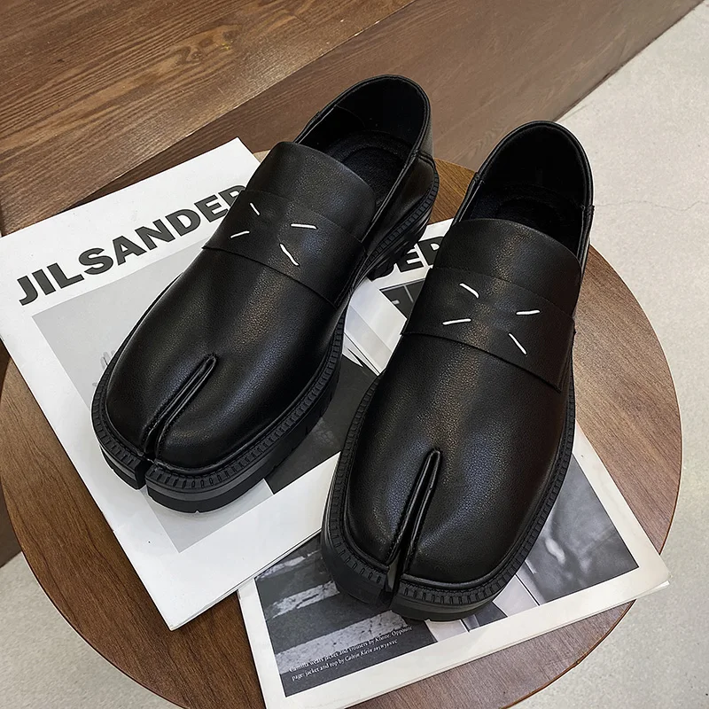 Maganda Tabi Schoenen Loafer voor heren en dames Casual leren schoenen met gespleten neus en dikke zool