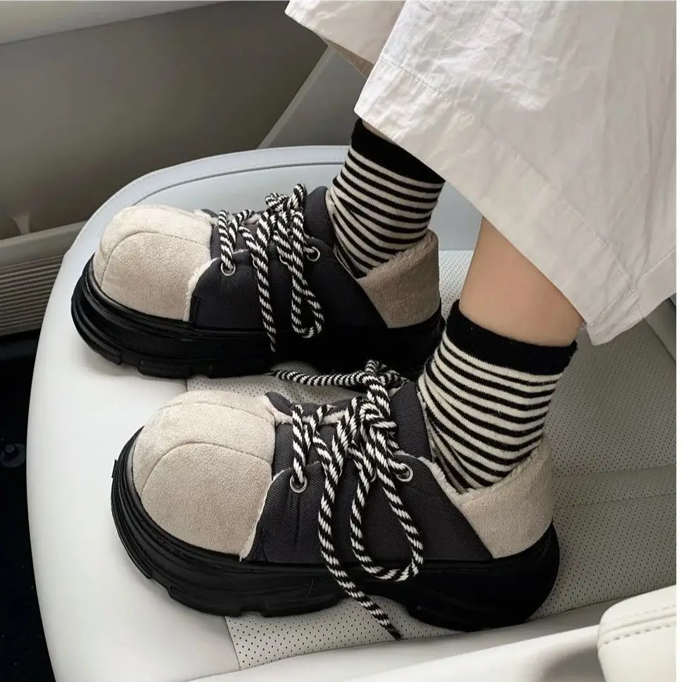 Warm Versatile Fleece-Lined Cotton Shoes Women Students Outdoor Slip-Resistant Thick-Sole Color-Block Lace-Up Sneakers Soft