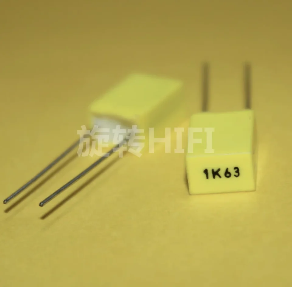

50PCS AV R82 1UF 63V P5MM dark yellow copper film capacitor KEMET 105/63V MKT 1K63 1000NF Arcotronics RSB 1uF/63V 105K63