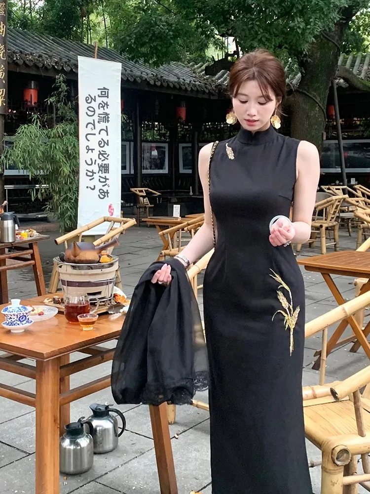 

Black Beaded Long Sleeveless Qipao Dress Heavy Embroidery Traditional Chinese Style New 2025 Spring Summer Fashion Retro Wind