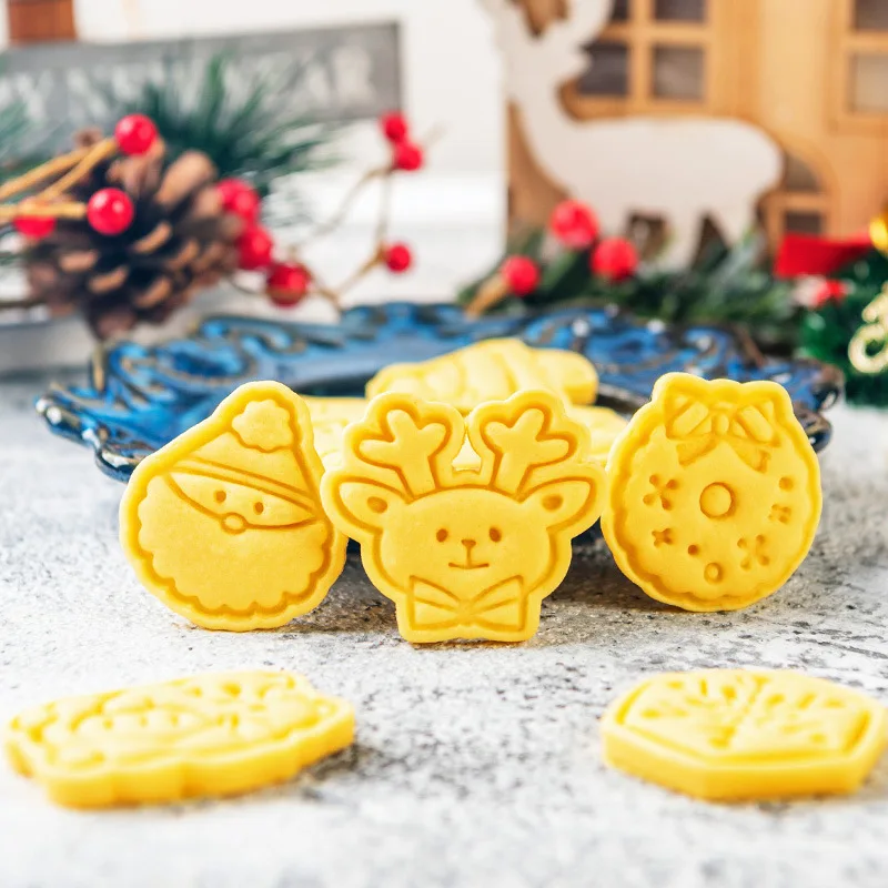 Mini Christmas Cookie Cutters Santa Claus Tree Elk Snowflake Plastic Fondant Biscuit Embossing Stamp Molds DIY Baking Supplies