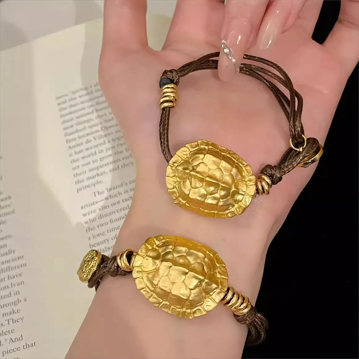 Antique gold crafts brown braided rope Bracelet glossy turtle shell yellow god of wealth bracelets for women banquet jewelry