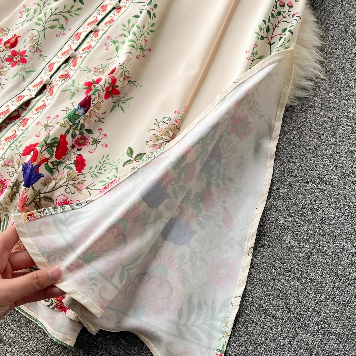 Spring Autumn Runway Women's Stand Collar Long Lantern Sleeve Floral Print Single Breasted Belt Holiday Boho Maxi Robes 2365