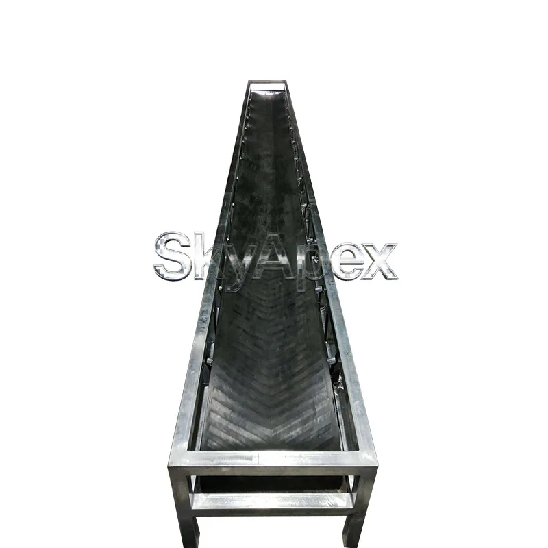 Large Construction Sand Belt Lifting Conveyor Stainless Steel 600mm Width 3 Tons Per Hour Heavy Duty Conveying Equipment