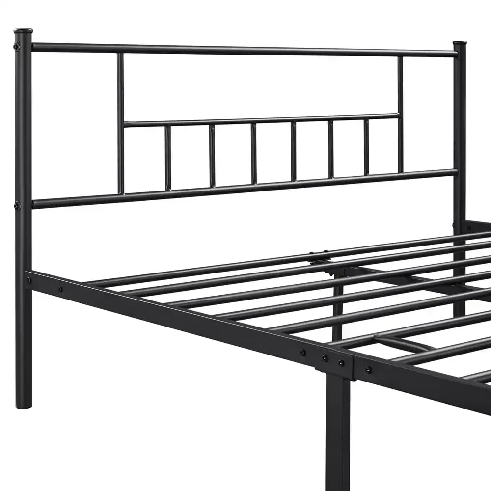 Cama Queen Platform com cabeceira e estribo, preta