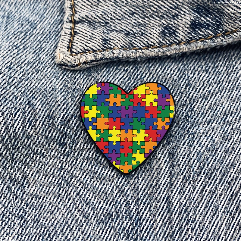 Figured It Out Rainbow Gay Pride Heart-shaped Pin Funny Brooches Shirt Lapel teacher Bag Cute Badge Cartoon pins for women