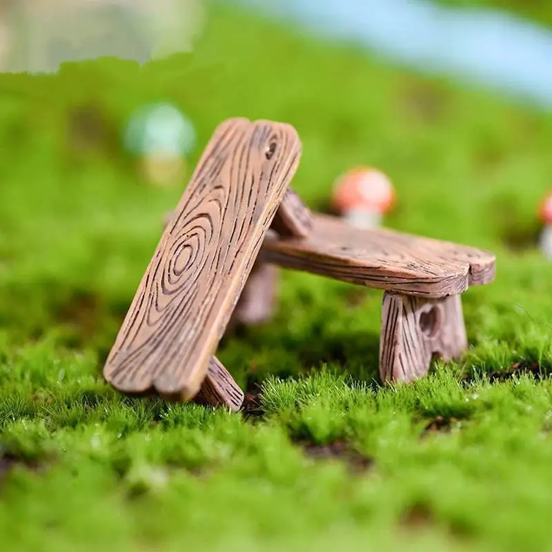 1/2Pcs Mini Wooden Chair Pendant Moss Micro Landscape Couple Love Chair Resin Crafts DIY Doll Toy House Accessories Garden Decor