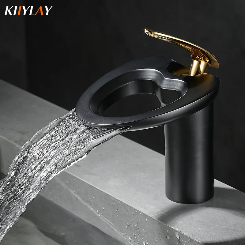 Hollow hot and cold faucet