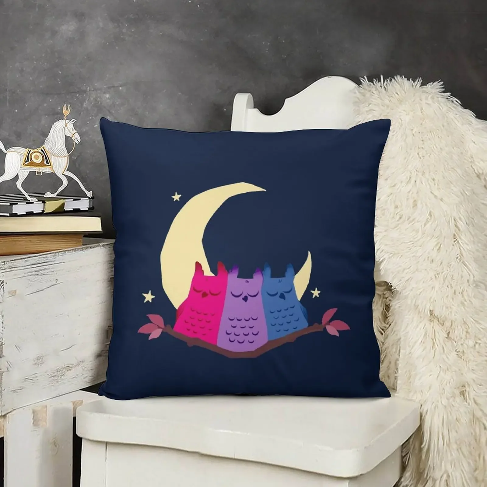 

Bisexuowls Throw Pillow New year luxury home accessories pillow