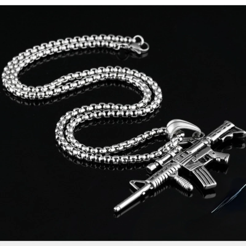 Fashion Rifle Necklace Retro Pendant Hip Hop Necklaces for Men Hip Hop Jewelry Personality Accessories Party Anniversary Gift