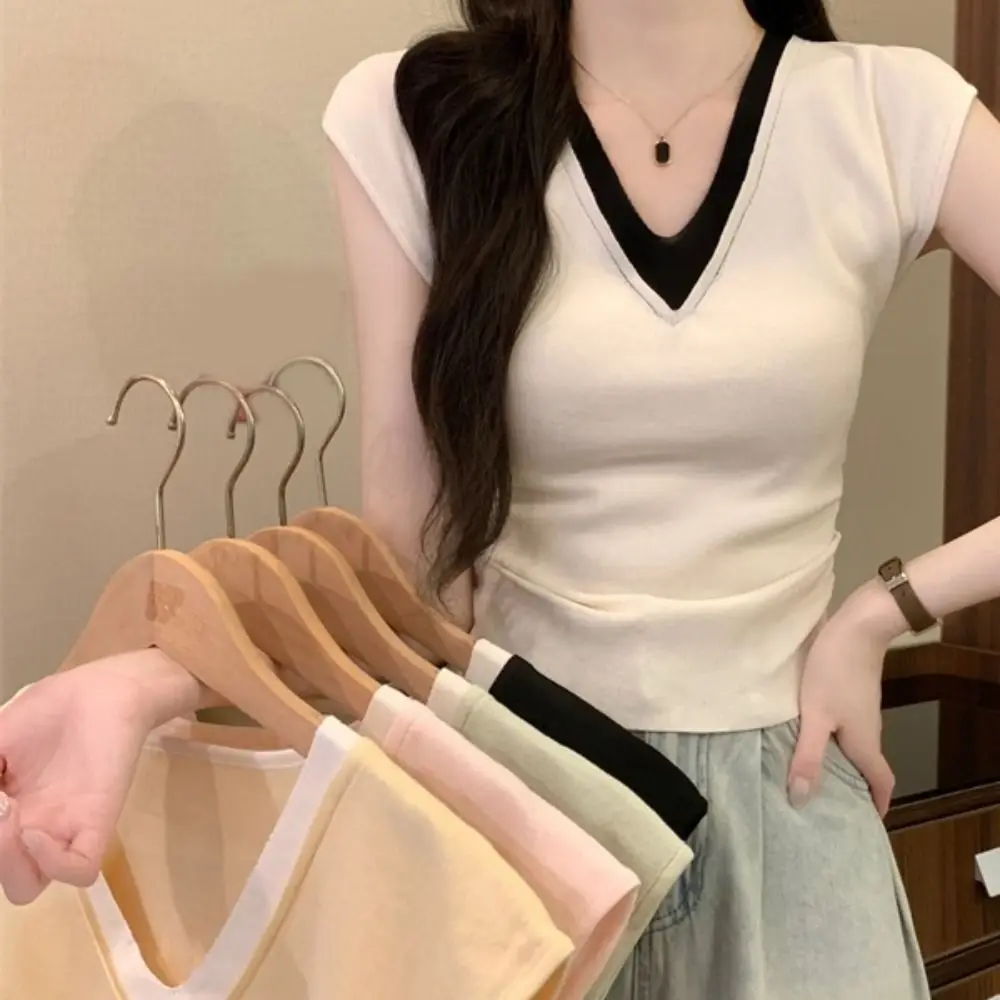 

Fashion Patchwork Fake Two Pieces T-shirts V-neck Korean Style Slim Crop Top Short Sleeve Sweet Girl's Top Seaside