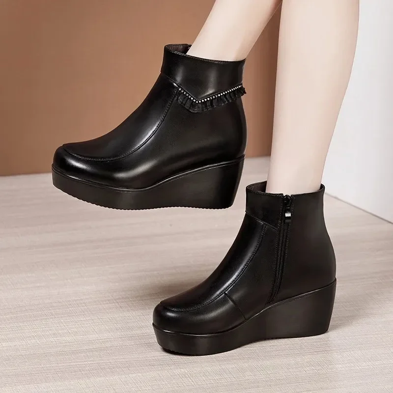 BEYARNEPlus Size32-43Platform Shoes Women Boots Fall Winter Black Medium Heel Leather Ankle Boots Ladies Wedges Boots with