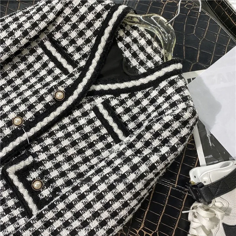 Vintage Plaid Tweed Jacket Women Houndstooth Quilted Coat Fall Winter Elegant Chic Outerwear Ladies Korean Thicken Blazer New