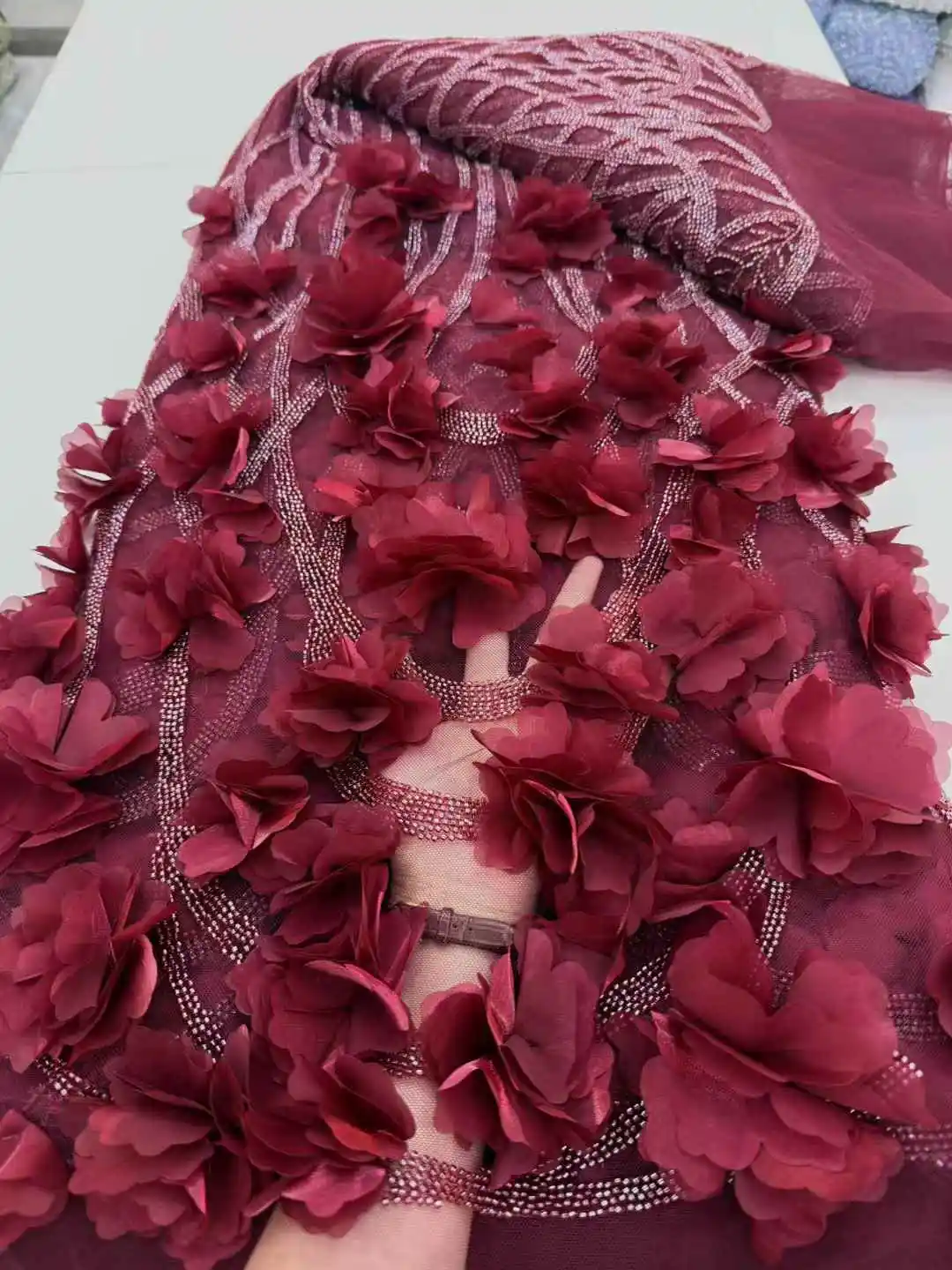 

3D Flowers In French Lace Fabric 2025 High Quality Lace Net African Lace Fabric With Beads Lace Fabrics For Weddin