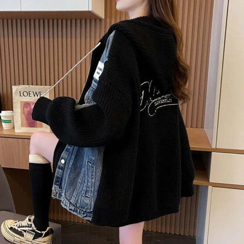 Black Denim Jacket for Women Winter 2024 Cold Outerwear Graphic with Print Hooded Warm Knitted Woman Jean Coat Patchwork Luxury