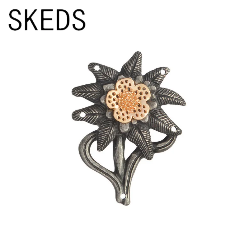 SKEDS Vintage Classic Design Women Men Edelweiss Brooches Fashion Casual Unisex Clothing Plant Series Festival Badges Jewelry