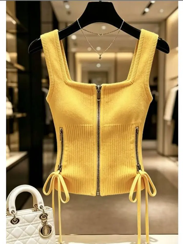 Yellow Knitted Vest Women's Fashionable Casual Design Korean Style Unique Beautiful Top Breathable V-neck Button Closure