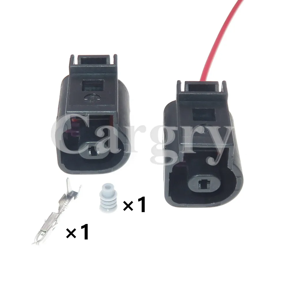 

1 комплект, 1P 1J0 973 701, автоматический разъем датчика моторного масла, водонепроницаемая вилка переменного тока в сборе 1J0973701 для VW