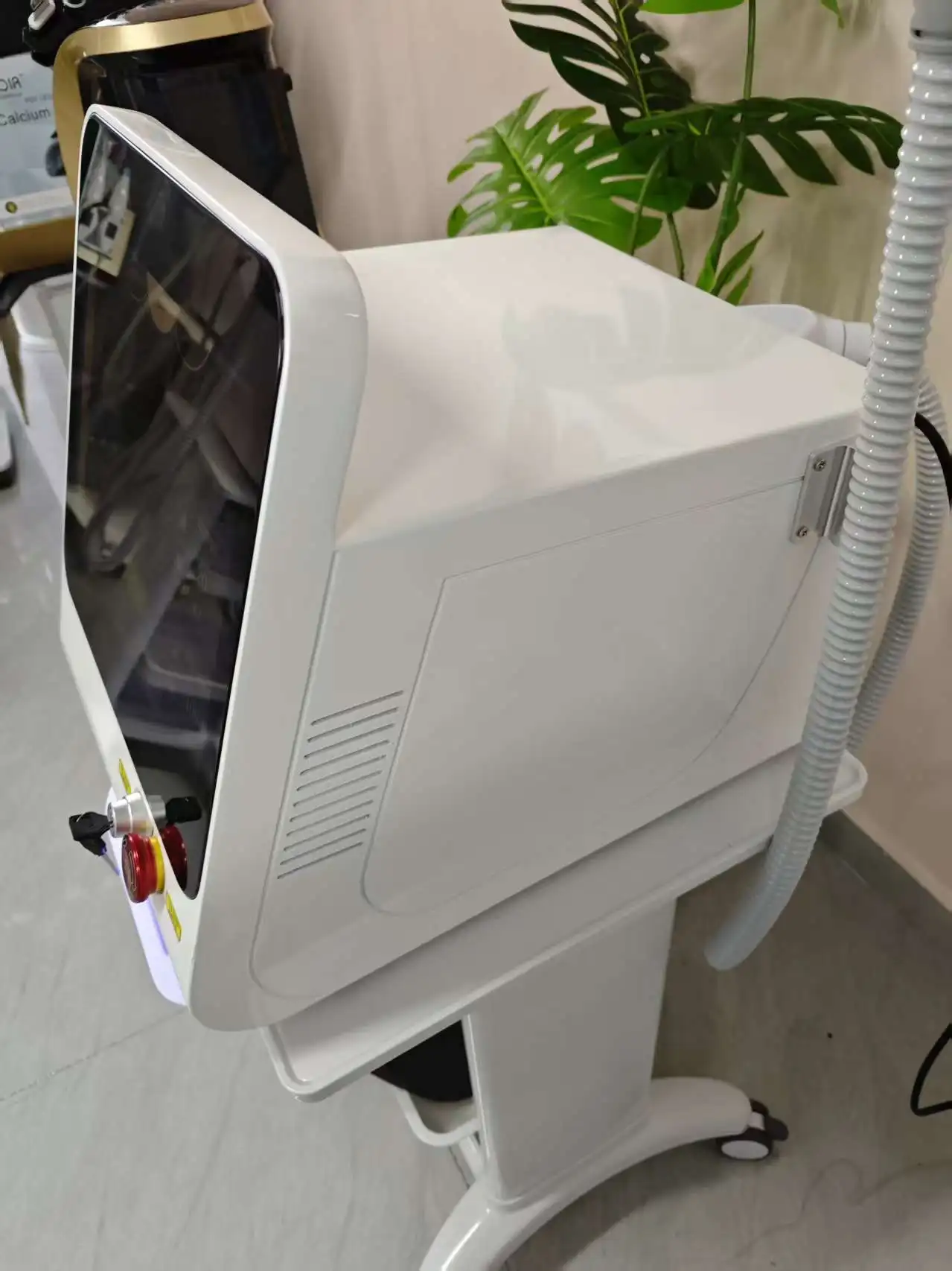 

Portable 808nm Diode Advanced Laser Beauty Device Permanent Hair Reduction CE Certification for Beauty Salon