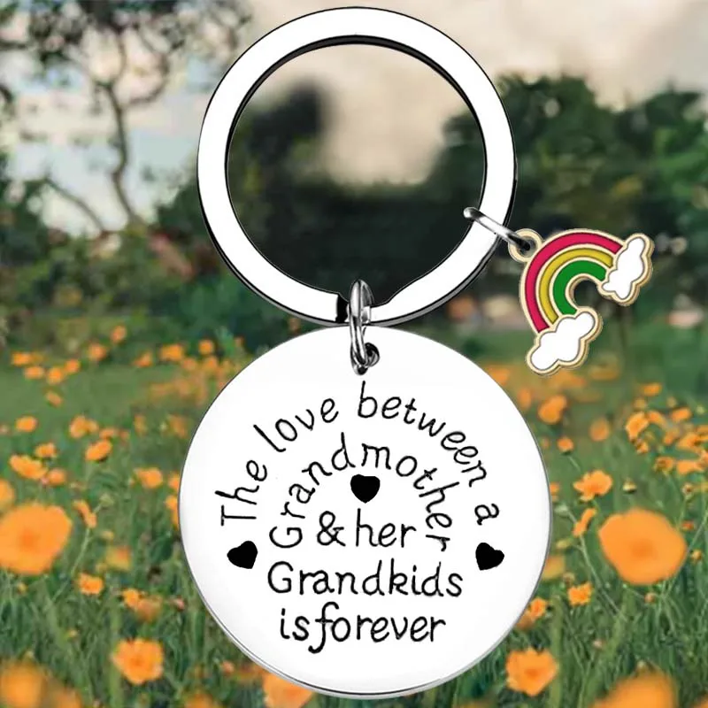 Oma-Schlüsselanhänger-Ring „Love Between A Grandmother & Grandkids is Forever“-Schlüsselanhänger als Geschenk