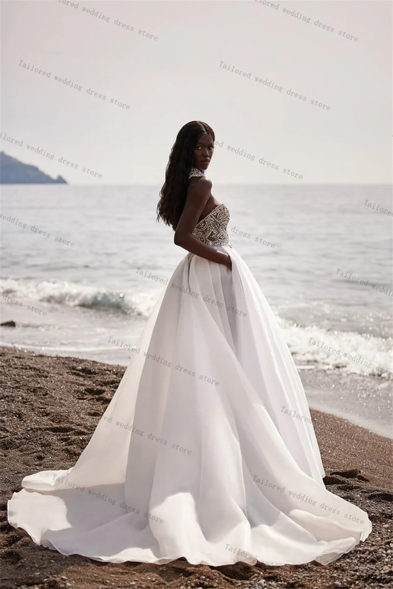 Crystals A Line Women Wedding Dresses With Necklace Sexy Strapless Sleeveless Bridal Gown Church Customized Lace Up Back Robe