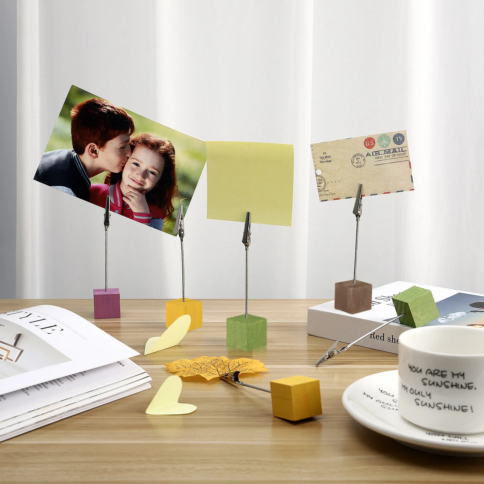 10Pcs Desktop Memo Clips Wooden Base Photo Holders Stable Grip Creative Cube Base Multipurpose Memo Holders Table Number Display