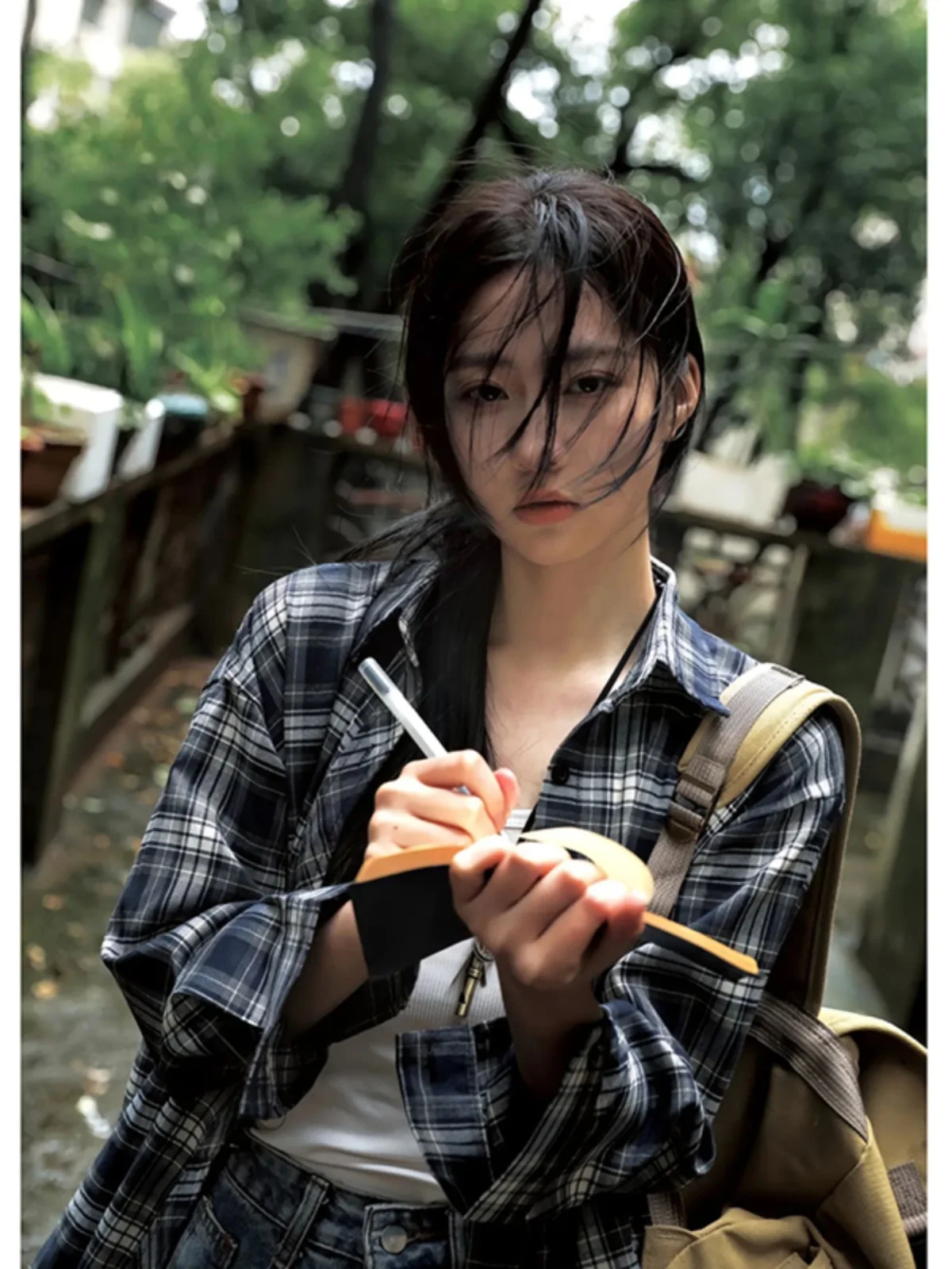 

Мужская летняя повседневная рубашка-куртка в клетку с длинным рукавом, солнцезащитная, синяя, для молодежи, в стиле Lazy Sle Top