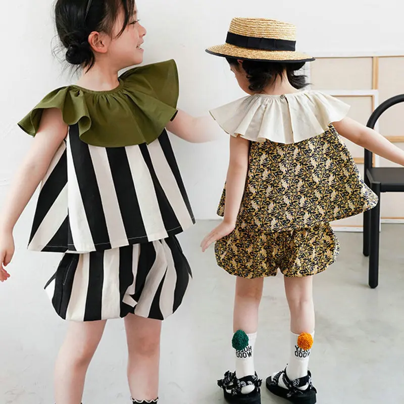 Girls' 2 Piece Set with Collar Striped Flower Top and Shorts 2026 Summer Clothes New Fashion and Cute Kids Suit