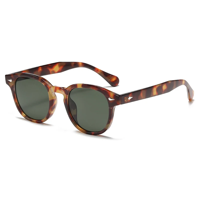 Vintage Rivets Round Sunglasses Men Women Retro Plastic Oval Sun Glasses Male Classic Summer Vacation Driving Shades