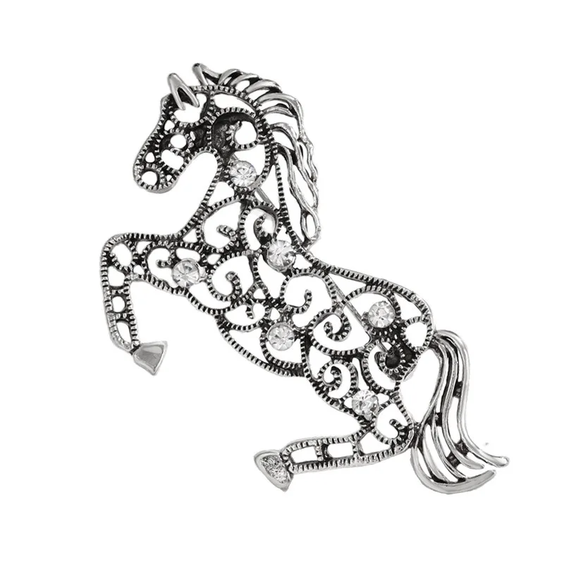Vintage Hollow-Out Galloping Horse Crystal Badges Brooch Classic Exquisite Clothing Coat Party Pin Jewelry For Lady Gifts