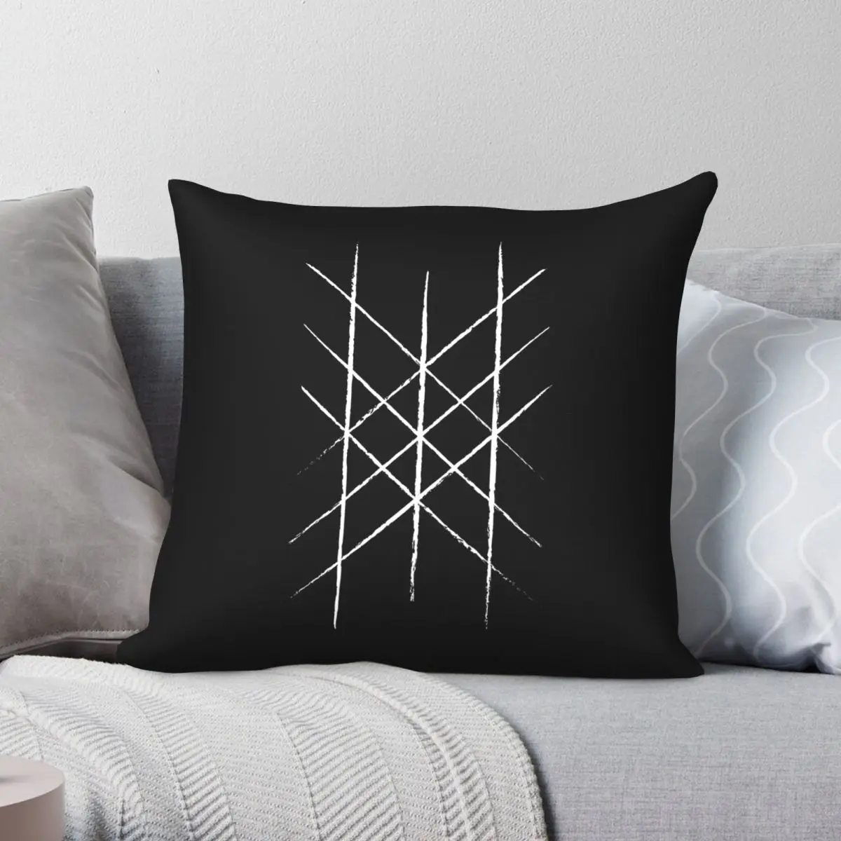 Funda de almohada con símbolos vikingos de Web Of Wyrd, funda de cojín decorativa con cremallera y patrón de terciopelo y lino de poliéster, venta al por mayor, 18 pulgadas