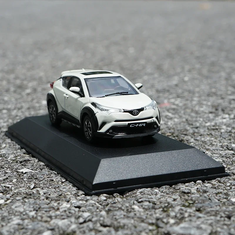 1:43 Scale C-HR CHR Car Model Alloy Diecast Vehicle Metal Simulation Toy Gift Collectible