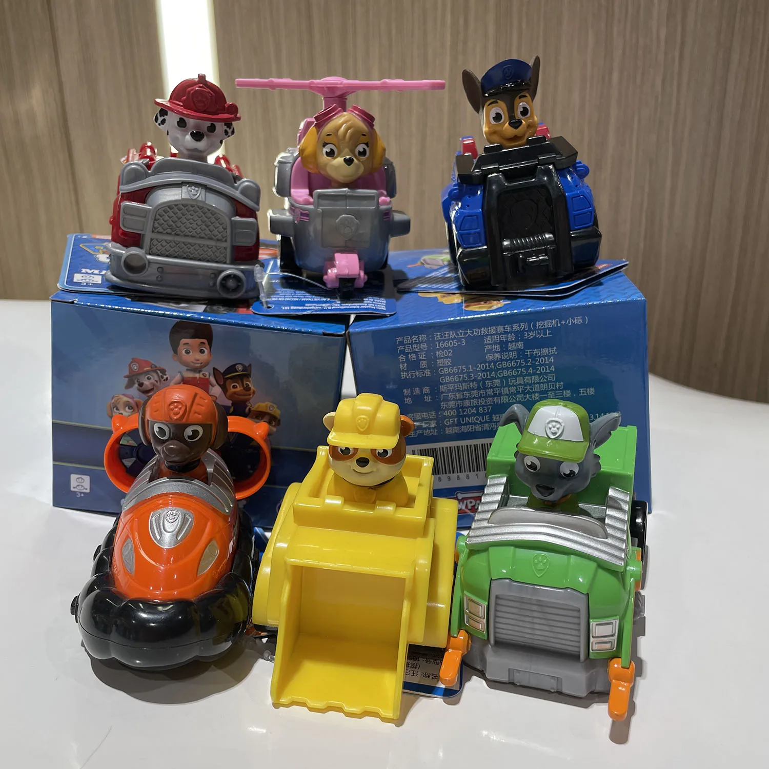 Genuine Paw Patrol Vehicle 8-9CM Ryder Chase Skye Zuma Rocky Car Anime Doll Action Figures Rescue Team Kids Birthday Gift Toy