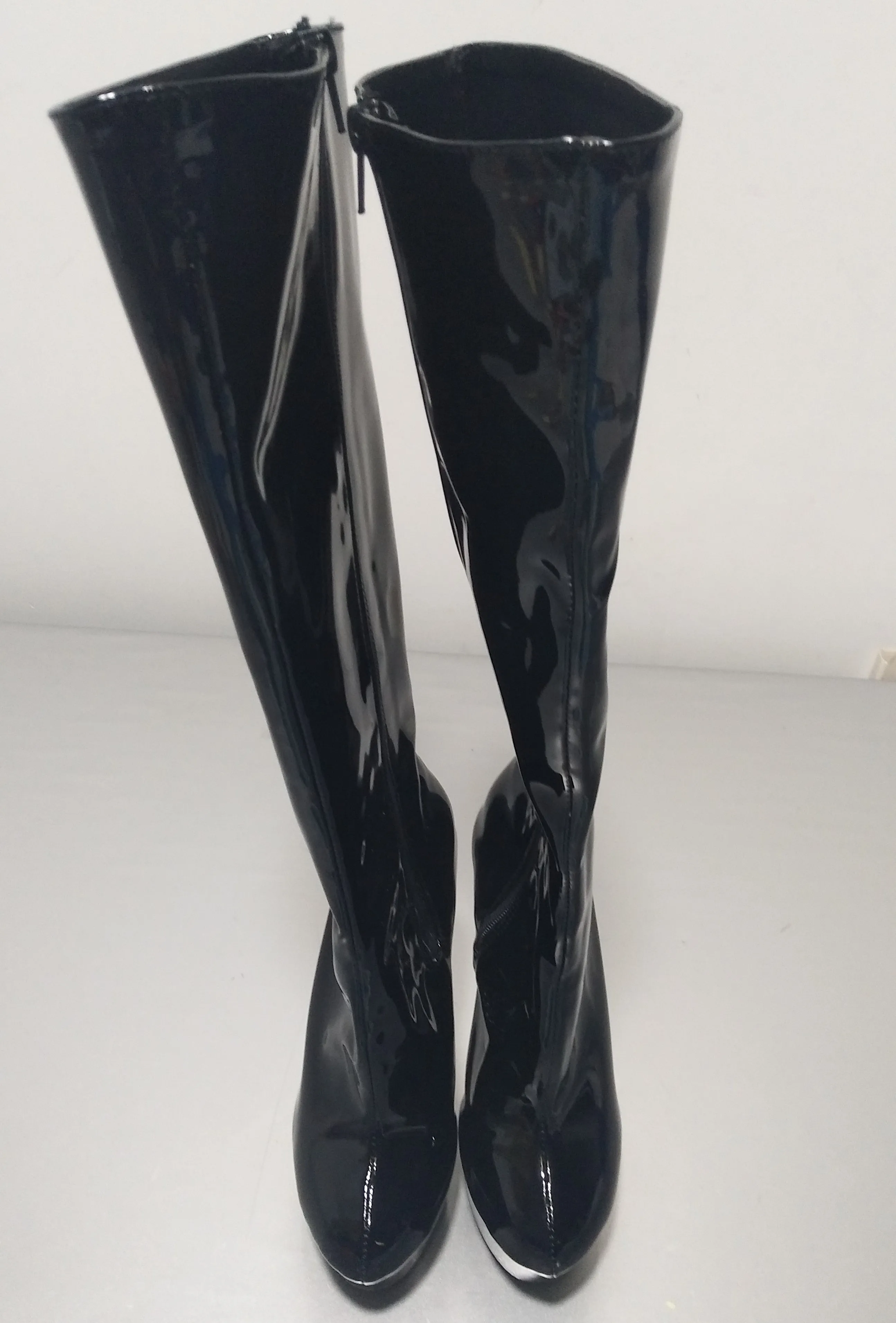 2024 Damen Frühlings-und Herbsts chuhe Mode mittelgroße 15cm Stiefel sexy hochhackige Schuhe schwarze kniehohe Tanz schuhe