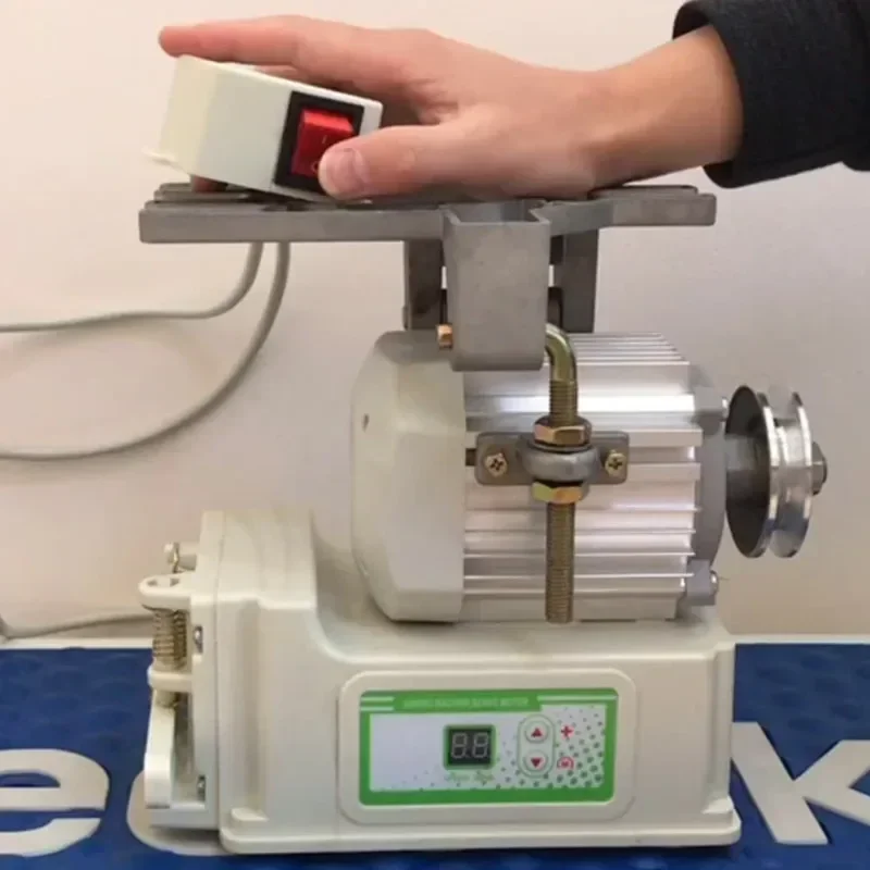 

2026 Industrial Flat Energy-saving Silent Motor Sewing Machine Motor Clectric Sewing Machine Servo Motor 220v
