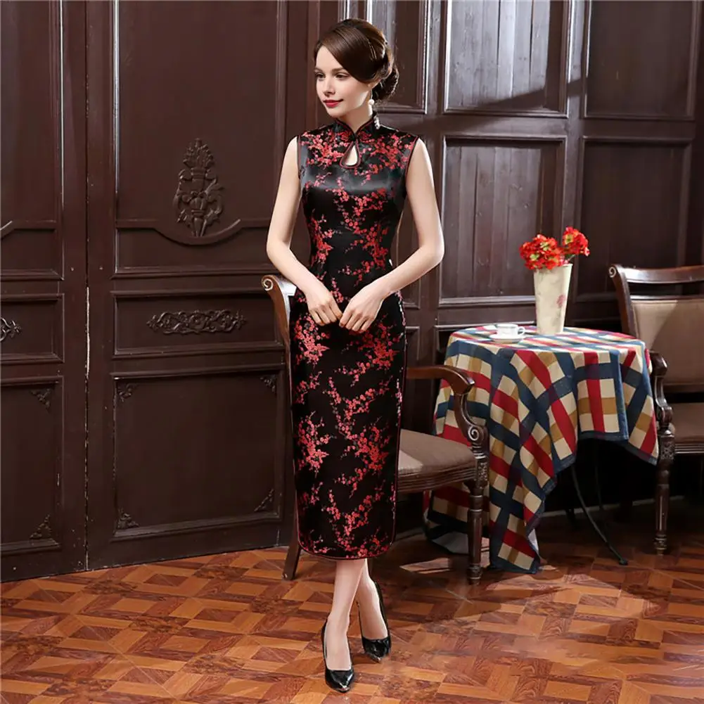 Cheongsam de verano para mujer, cuello levantado, estampado Floral, dobladillo dividido calado, sin mangas, Qipao ajustado, estilo Retro chino, fiesta de boda
