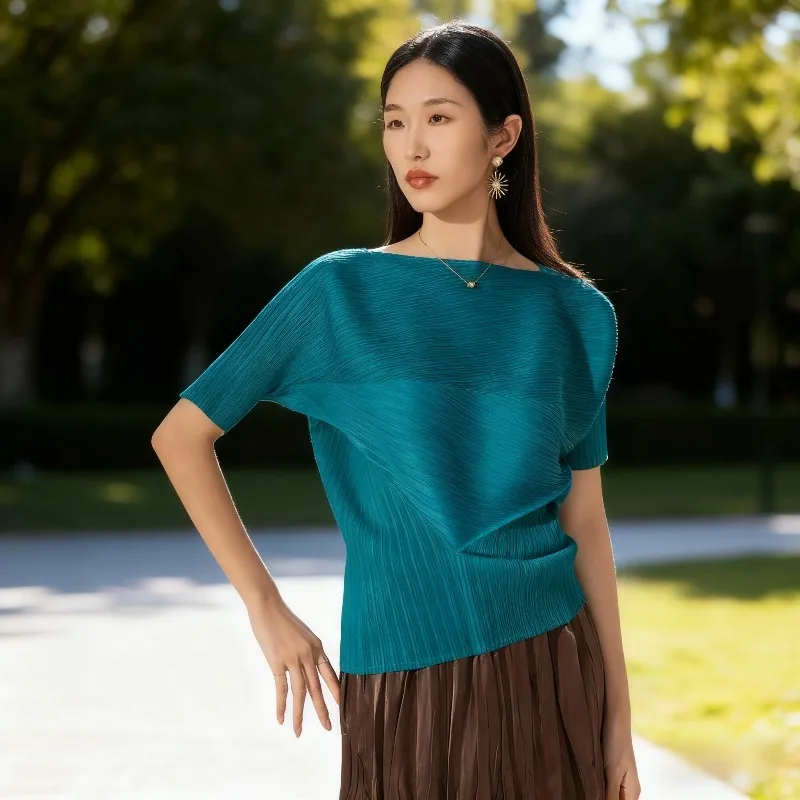 

Miyake Pleat, оригинальный дизайн, футболка с короткими рукавами, новинка 2026, модный повседневный свободный пуловер с круглым вырезом, эластичный топ с рукавами «летучая мышь»