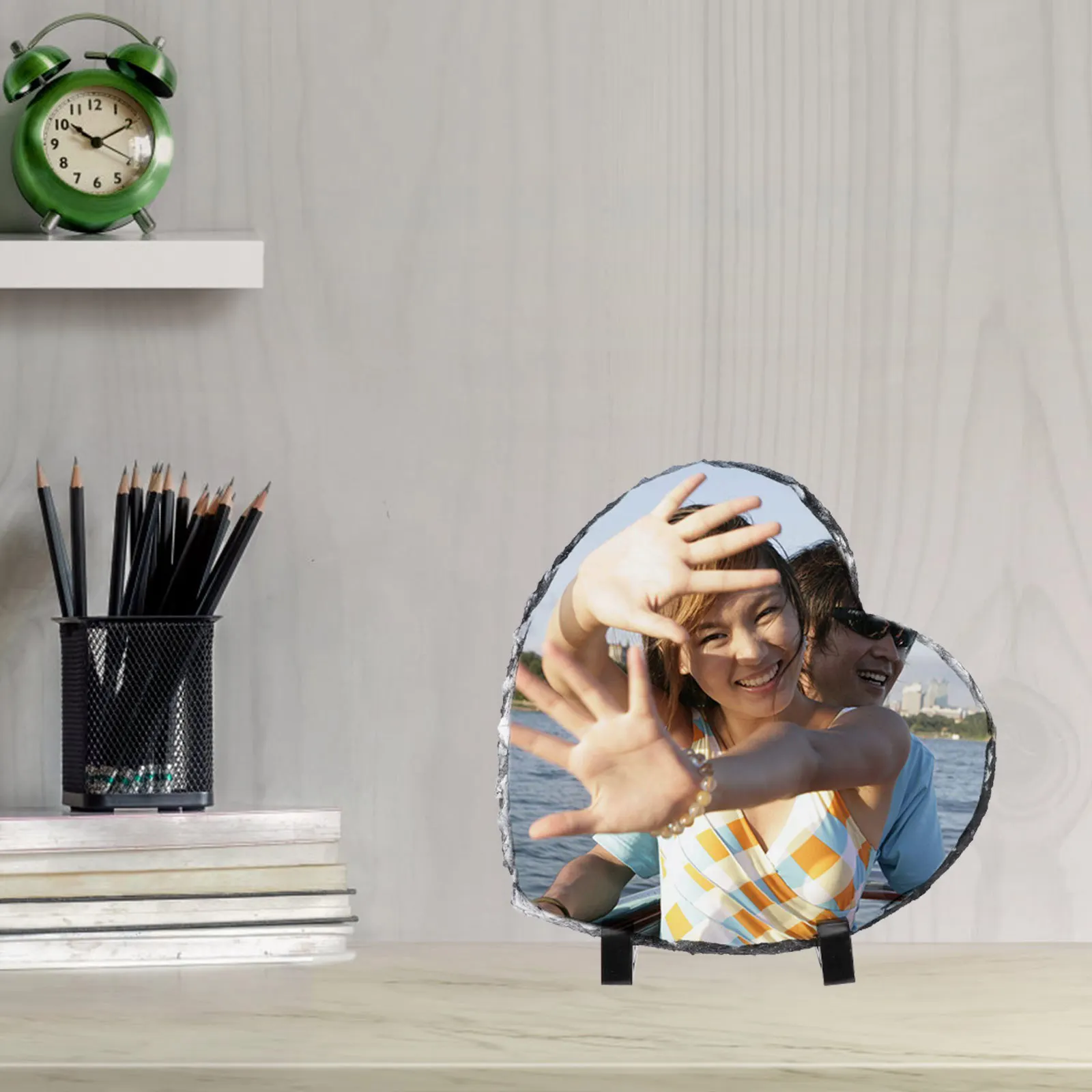 

Heart-Shaped Blank Photo 1Set Exquisite Craftsmanship Heat Transfer Picture Frame for Desktop Personalized Gift